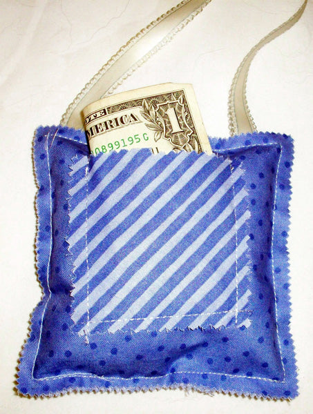 Pretty "Charm"ing Quilt Pattern AV-114 - Paper Pattern