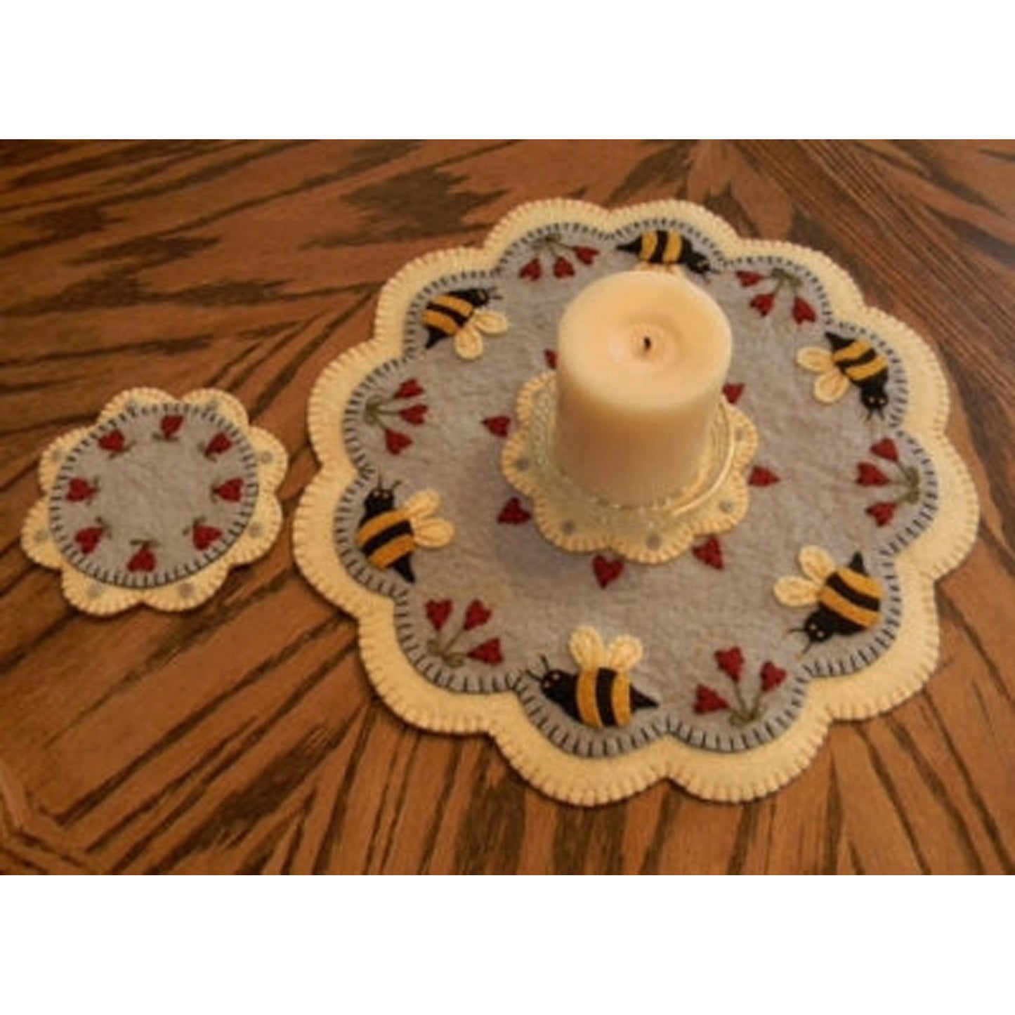 Bee My Honey Bee Penny Rug Candle Mat with Coaster Pattern PLP-144 - Paper Pattern