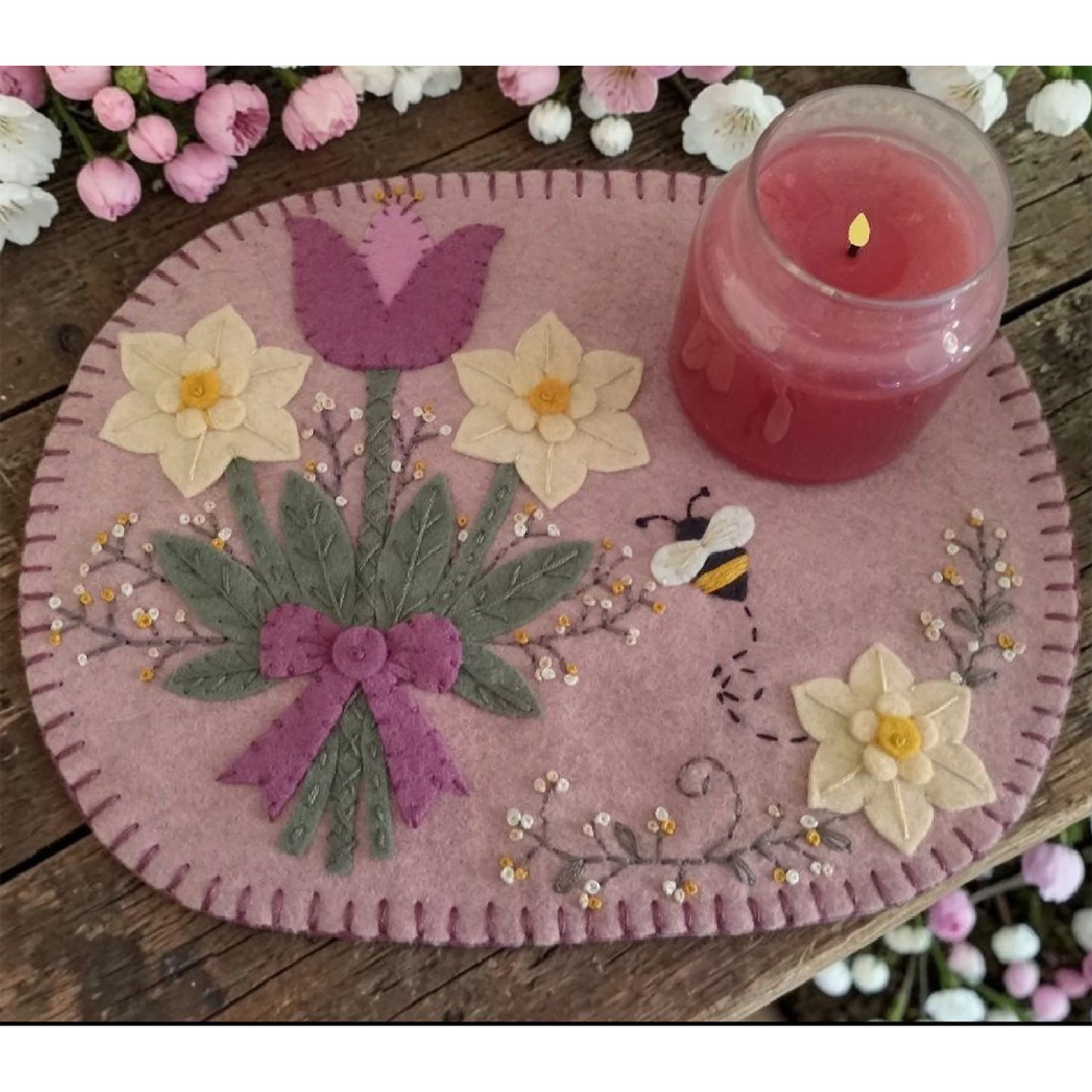 From My Garden - Mug Rug/Candle Mat PLP-311e - Downloadable Pattern