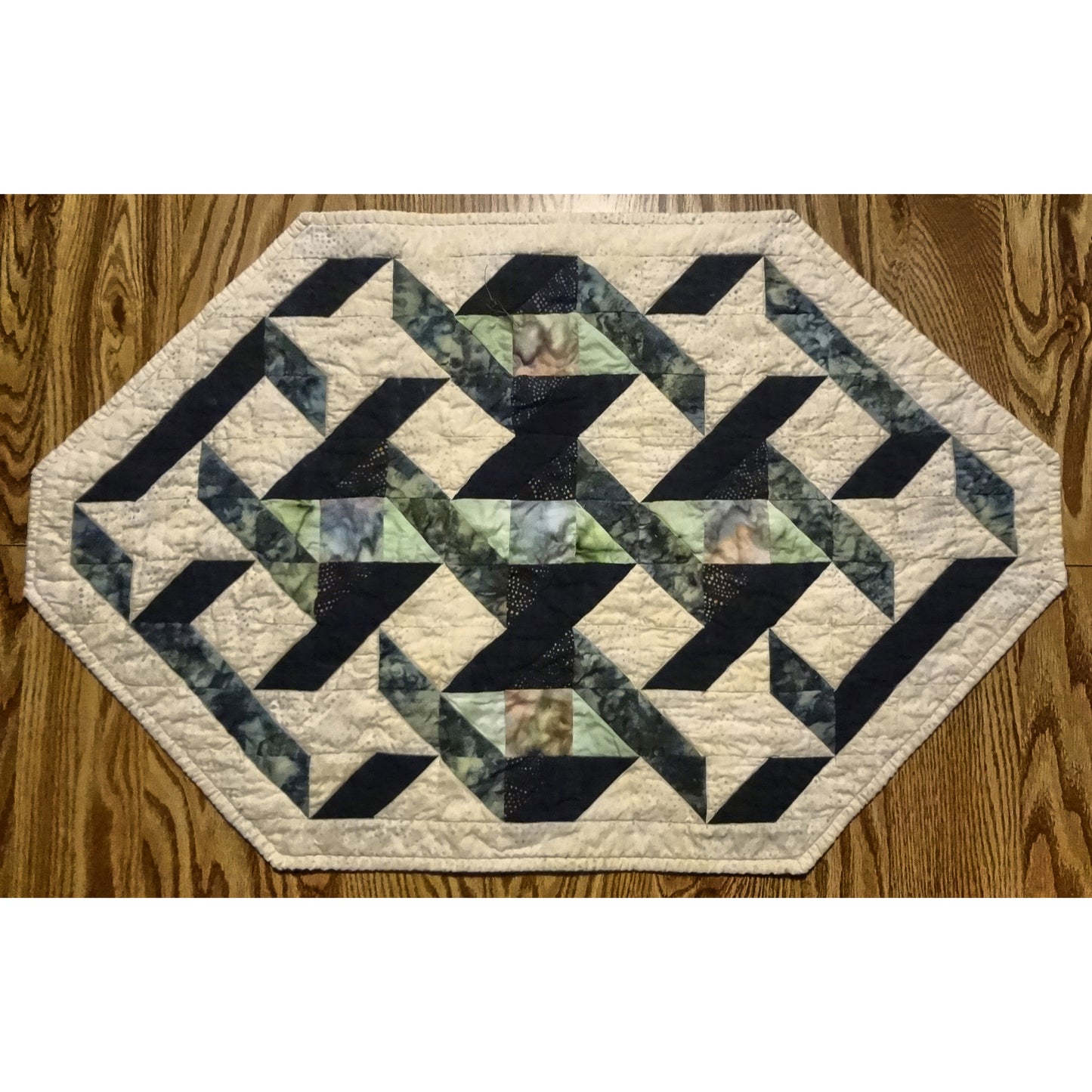 Woven Ribbons Table Runner PVQ-016e - Downloadable Pattern