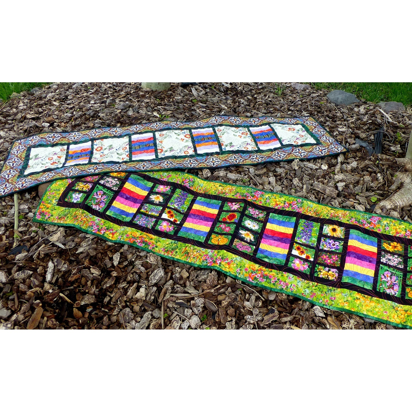 Garden Path Table Runner Pattern SS-101w - Wholesale Product