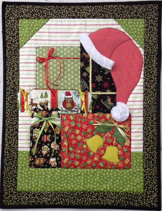 Santa Hat And Presents Quilt Pattern Bs2 374 Advanced Beginner Wall Hanging