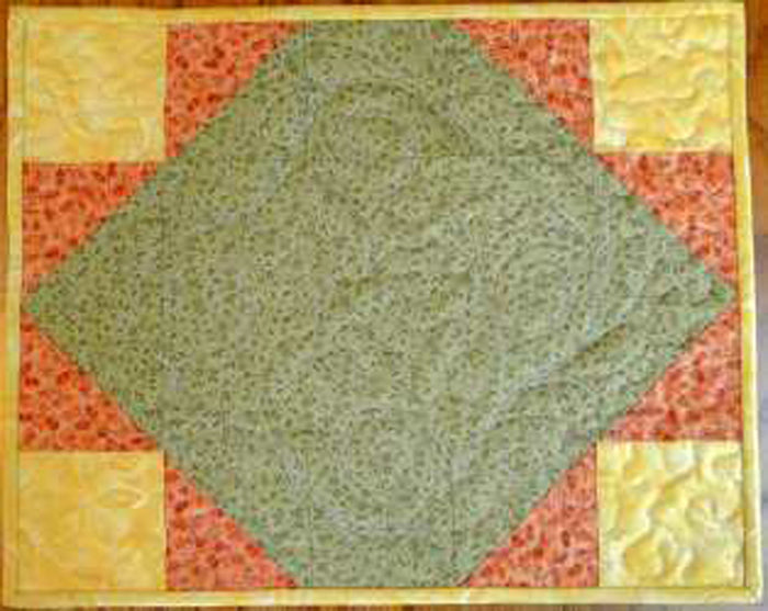 Lazy Daisies Table Set CTG-119e - Downloadable Pattern