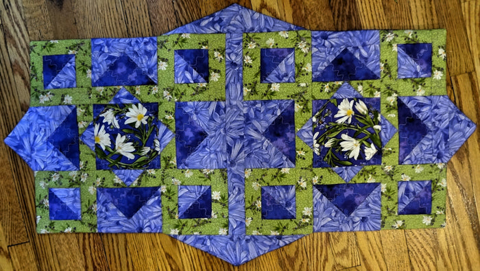 Tied in Knots Table Runner PVQ-021e - Downloadable Pattern