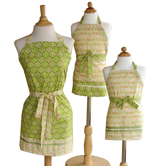 Adjustable Aprons Pattern RD2-015