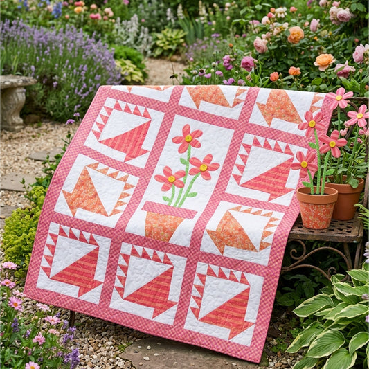 Baskin' in the Quilt Daises Pattern AEQ-10 - Paper Pattern