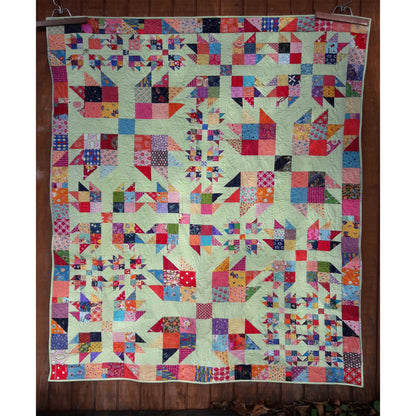 Bear Scraps Quilt Pattern AEQ-67 - Paper Pattern