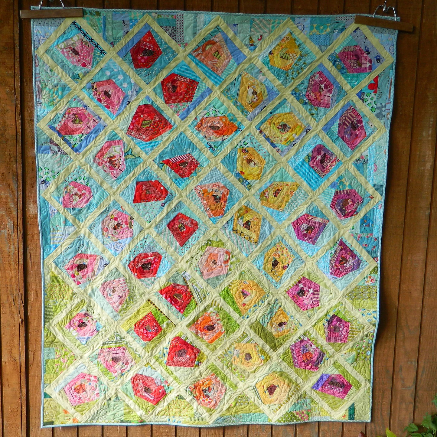 Wonky Rose Garden Quilt AEQ-73e - Downloadable Pattern