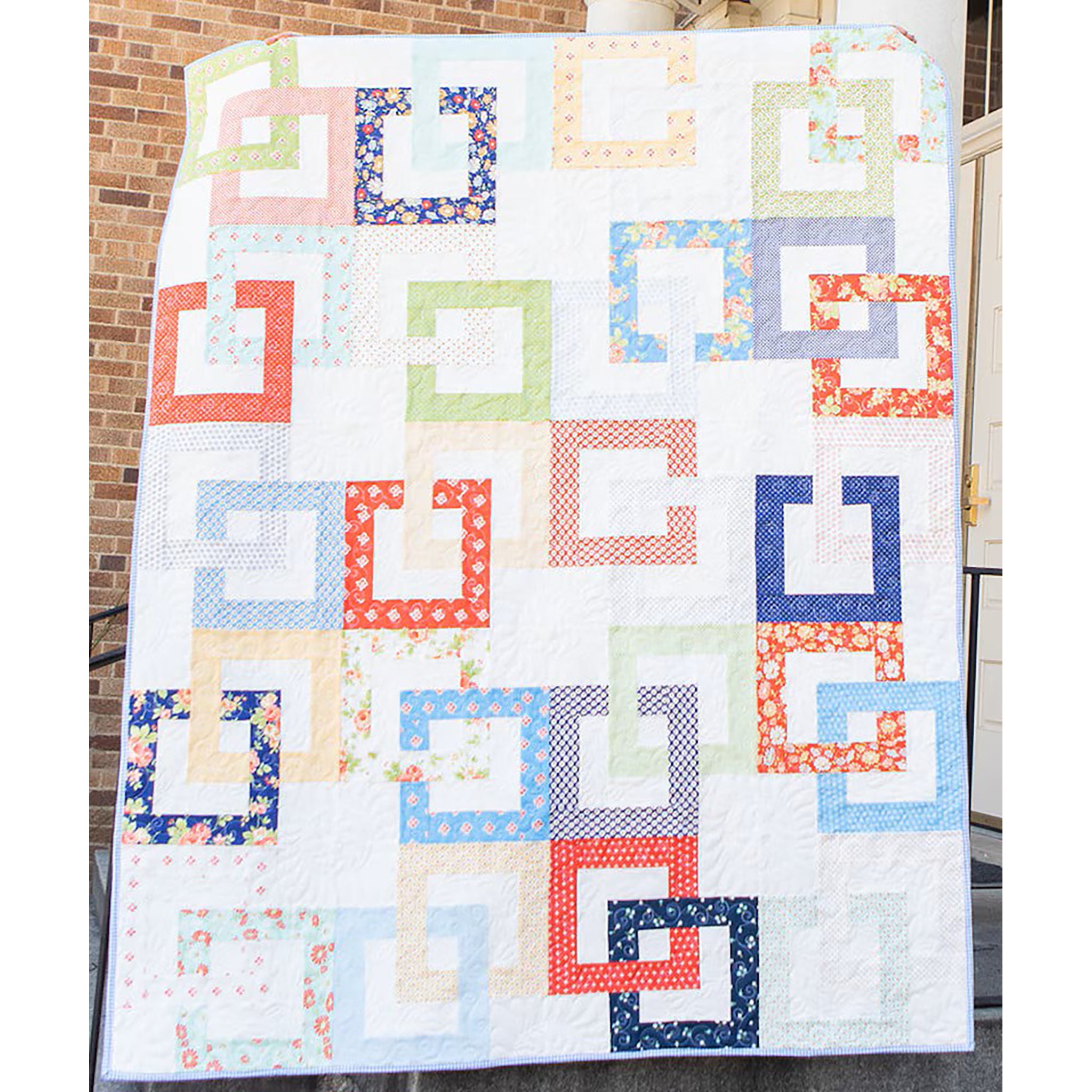 Linked Quilt AEQ-94e - Downloadable Pattern – QuiltWoman.com