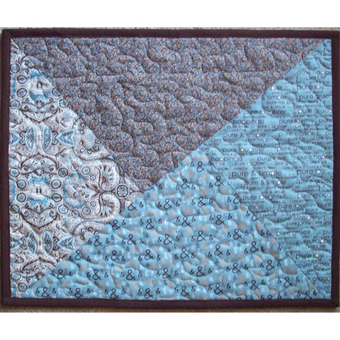 Simple & Fast Placemats AV-145e - Downloadable Pattern – QuiltWoman.com
