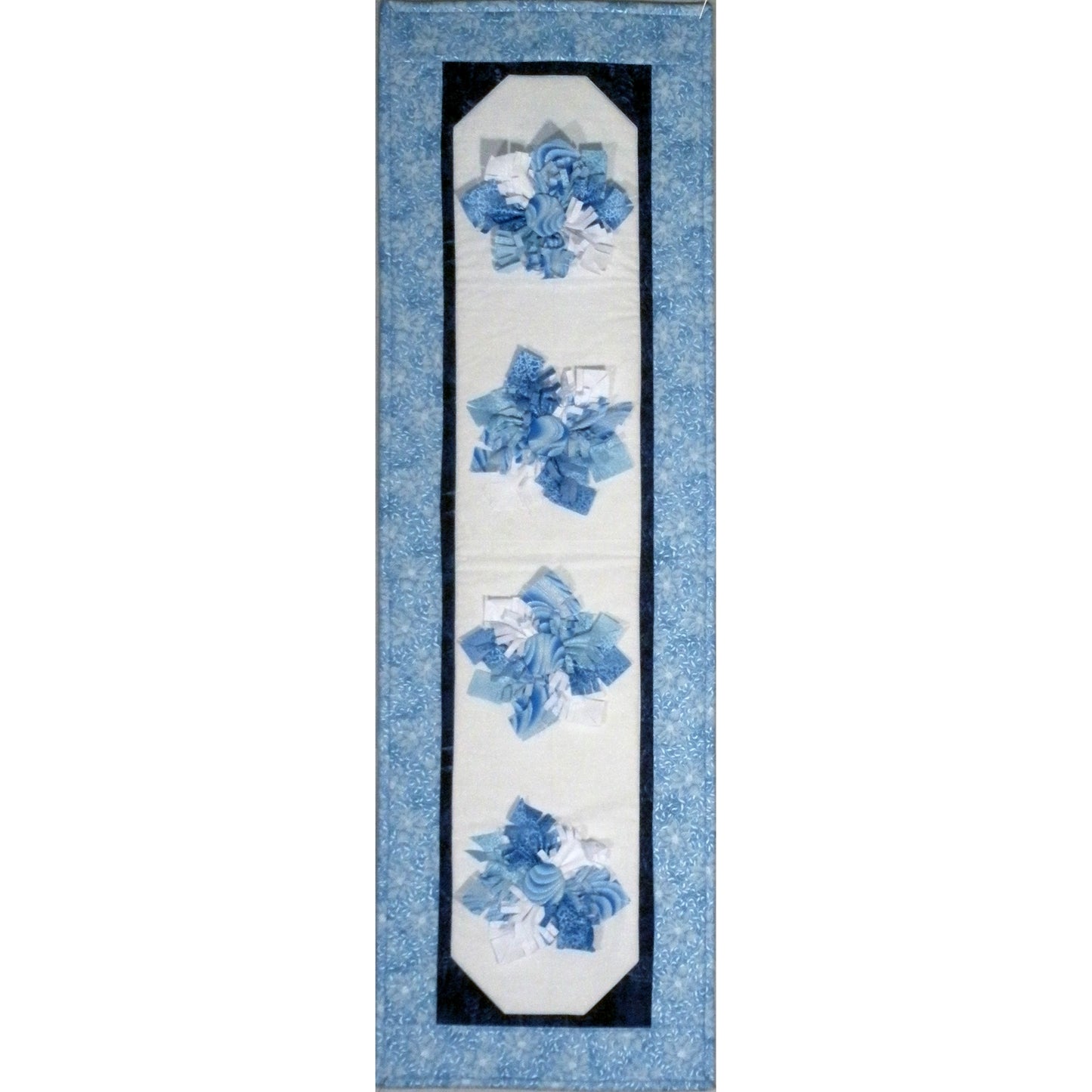 Seasonal Flower Skinnie Quilt Pattern BS2-240 - Paper Pattern