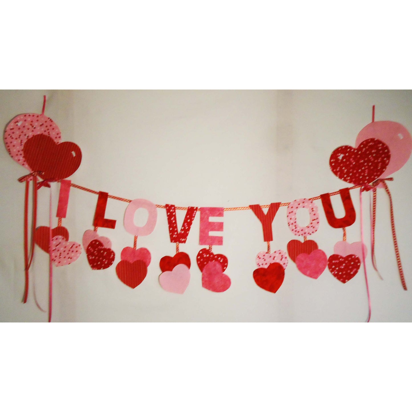 I Love You Garland with Balloons Pattern BS2-341 - Paper Pattern