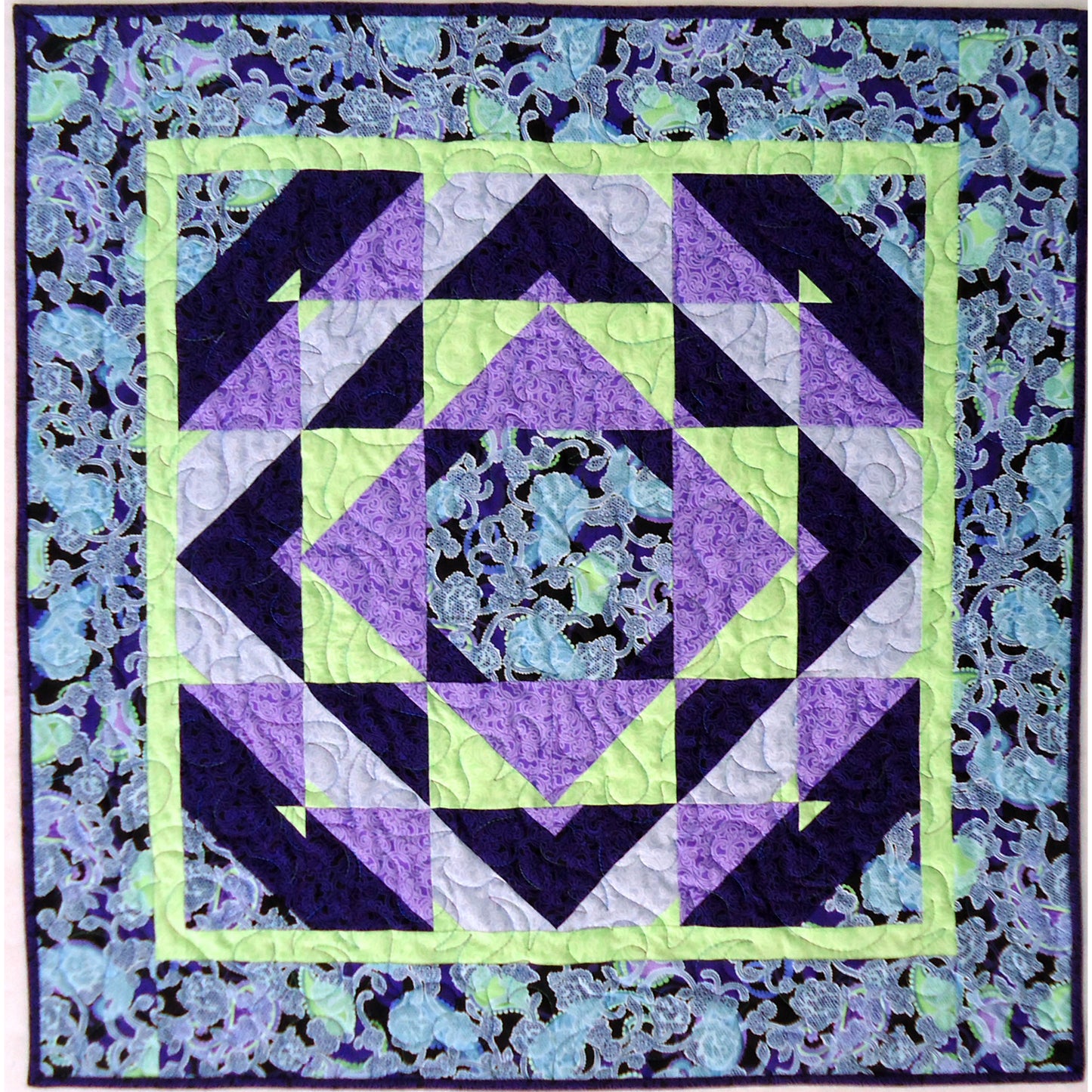 Soft Whispers Quilt Pattern BS2-398 - Paper Pattern