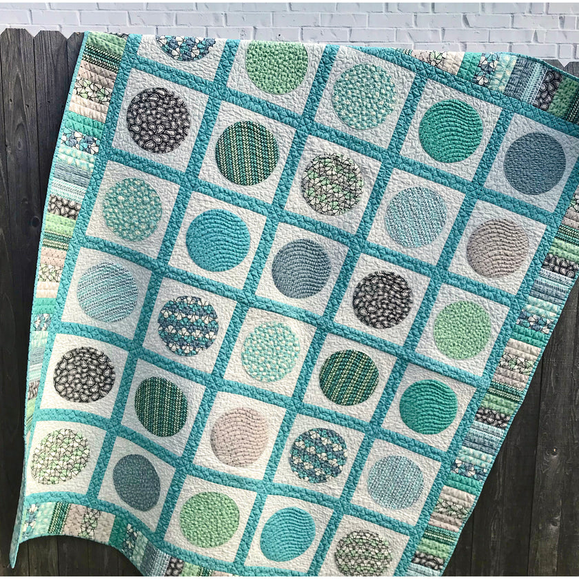 Image of the Circle Time quilt.