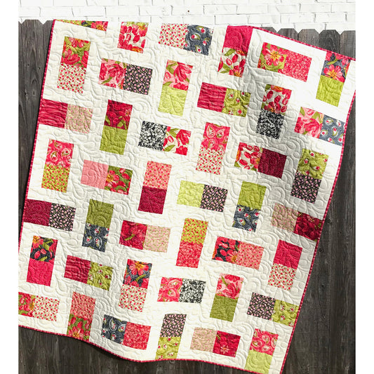 Image of the Hidden Charms quilt.