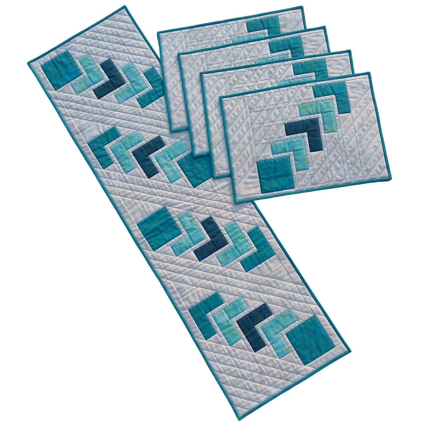 Shuffle Table Runner and Placemats CQD-5642e - Downloadable Pattern