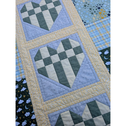 Love and Cuddles Quilt CQD-8735e - Downloadable Pattern