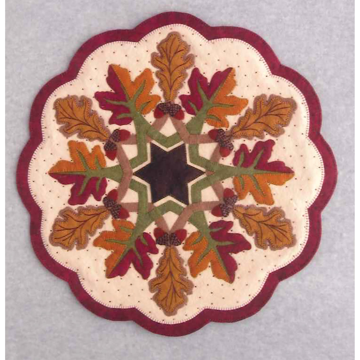 Fall Leaves Table Topper DBM-006e - Downloadable Pattern – QuiltWoman.com