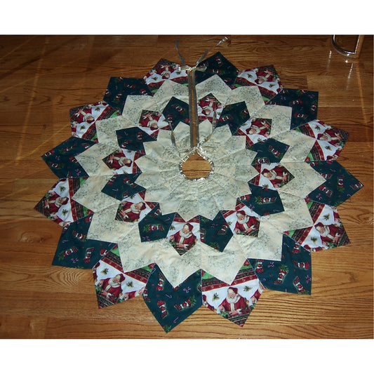 Dresden Plate Christmas Tree Skirt Pattern GR-102 - Paper Pattern