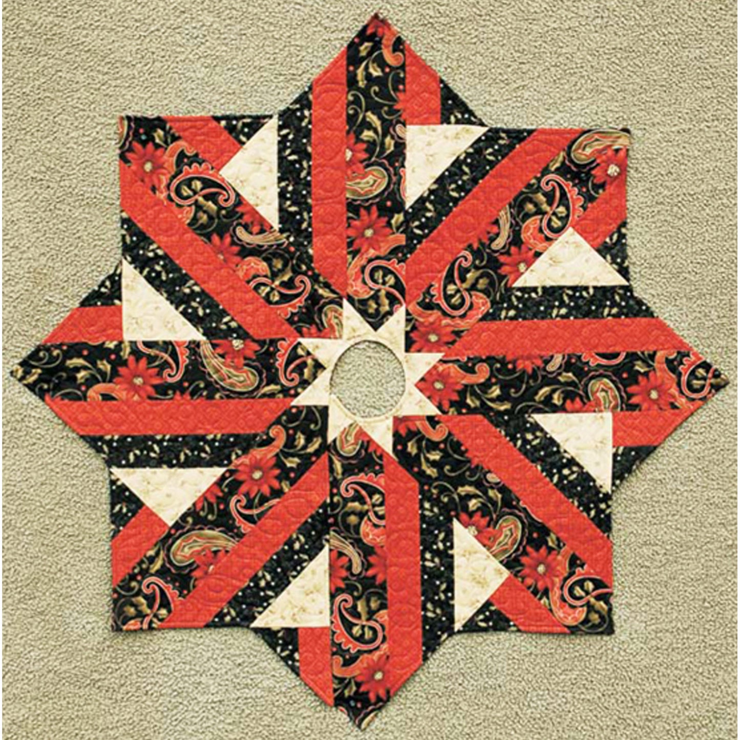 Holiday Dressing Tree Skirt Pattern HHQ-7348w  - Wholesale Product