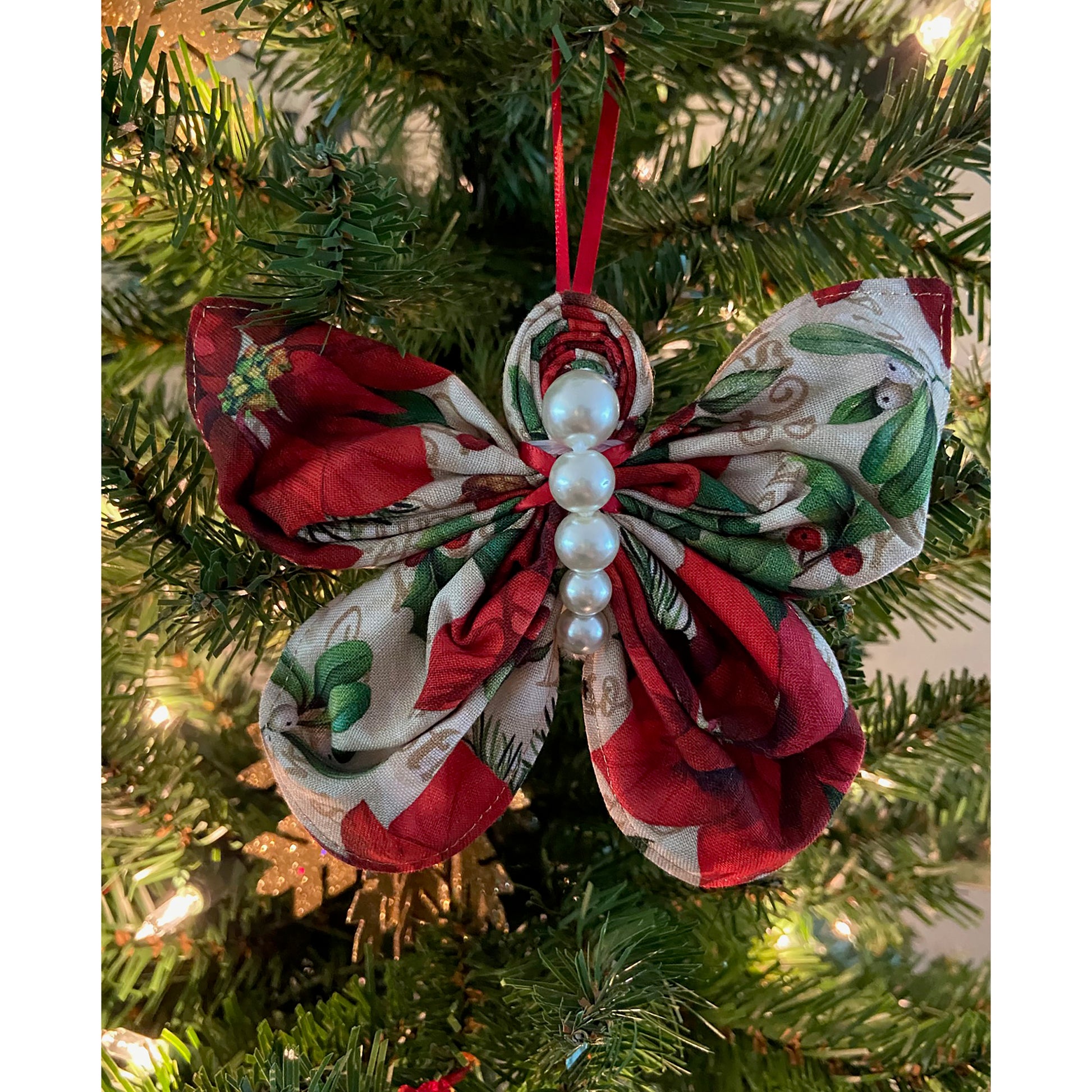 Beautiful Christmas colored butterfly ornaments.  Includes beads in the middle for the butterfly body.