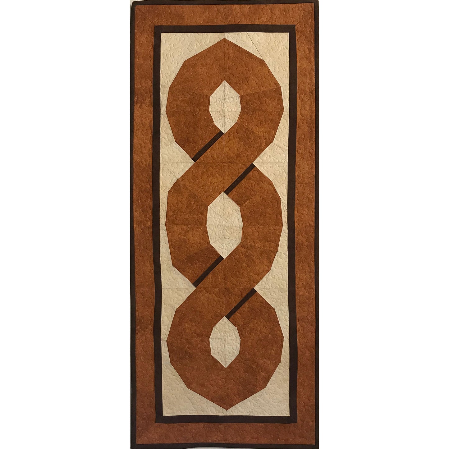 Twisted Table Runner Pattern MAM-135 - Paper Pattern