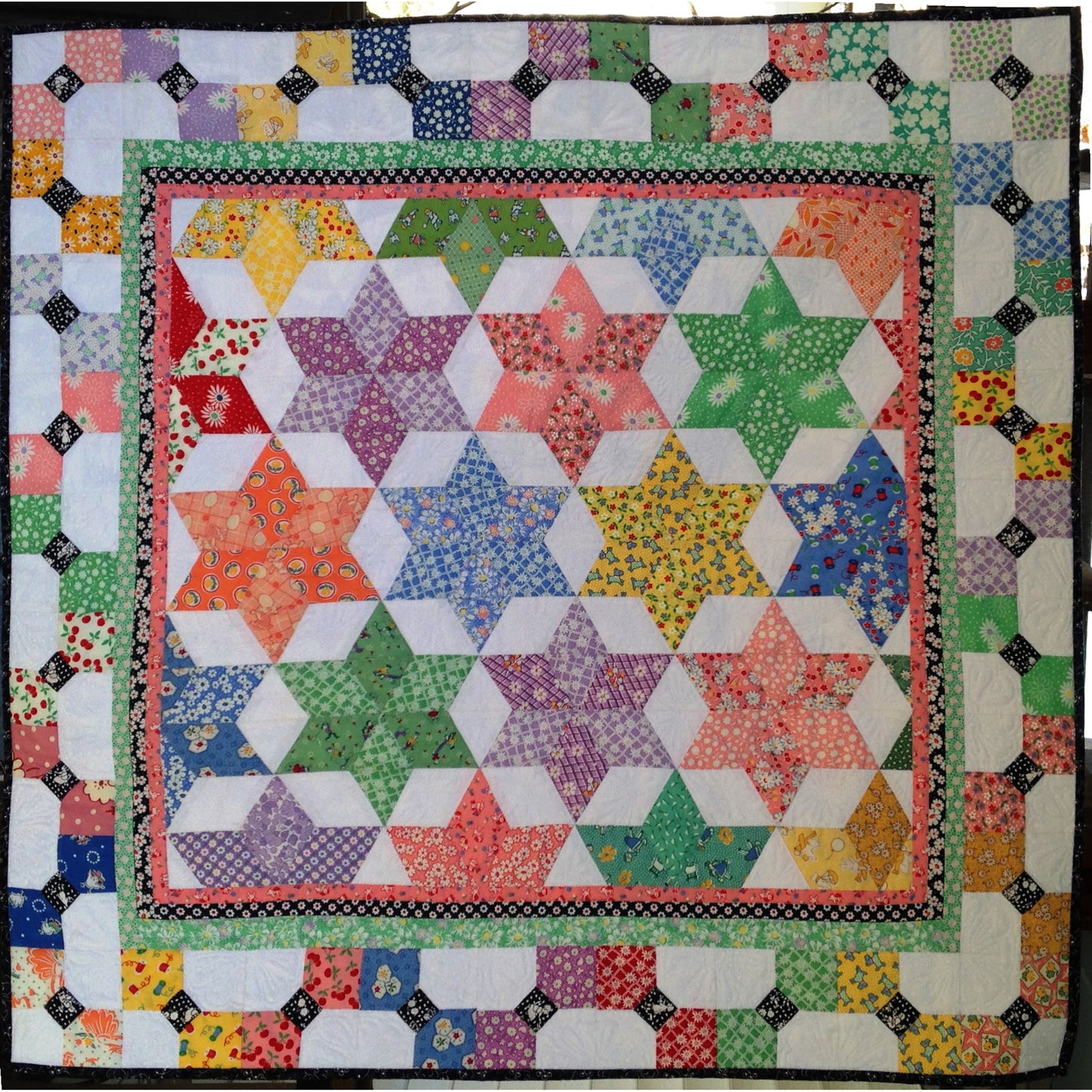 Diamond Stars Quilt Pattern MGD-223 - Paper Pattern