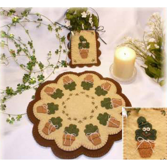 Irish Blooms - St.Patricks Day Penny Rug Candle Mat Pocket Set Pattern PLP-133 - Paper Pattern