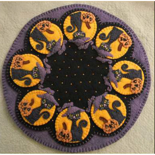 Spooky Halloween Penny Rug Candle Mat PLP-159e - Downloadable Pattern