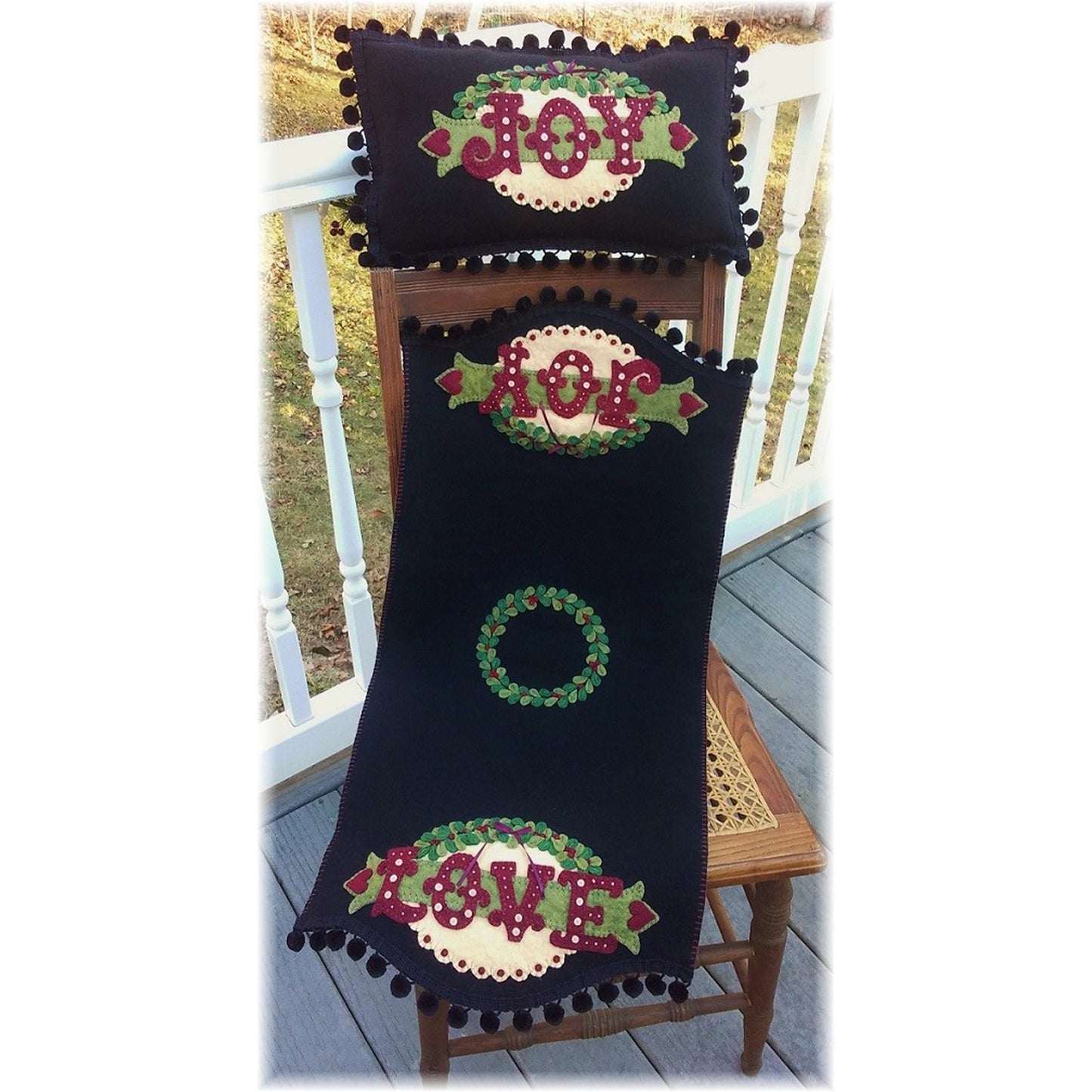 Love & Joy Pillow & Table Runner PLP-185e - Downloadable Pattern