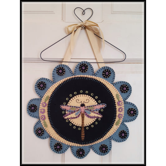 Moon Dance Wall/Table Mat PLP-223e - Downloadable Pattern