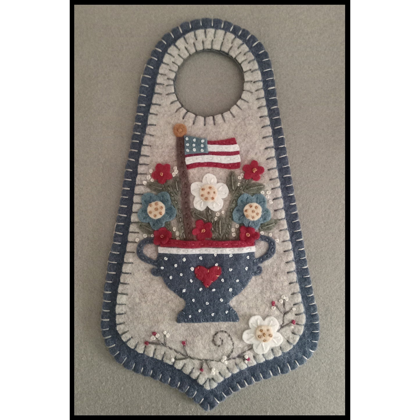 America the Beautiful Doorknob Hanger Pattern PLP-313 - Paper Pattern