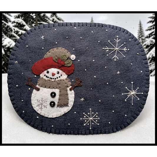 First Snowfall Mug Rug/Candle Mat PLP-316e - Downloadable Pattern