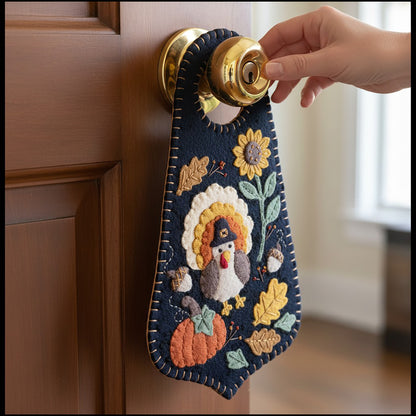 Thankful Doorknob Hanger Pattern PLP-318 - Paper Pattern