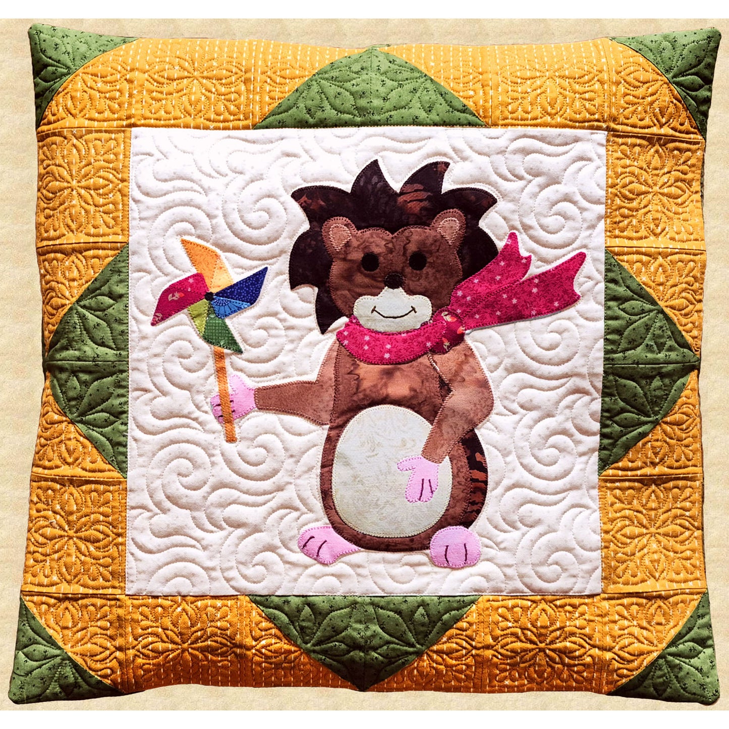 Happy Breeze - A HedgeHUGS Pillow Pattern PPP-084w - Wholesale Product
