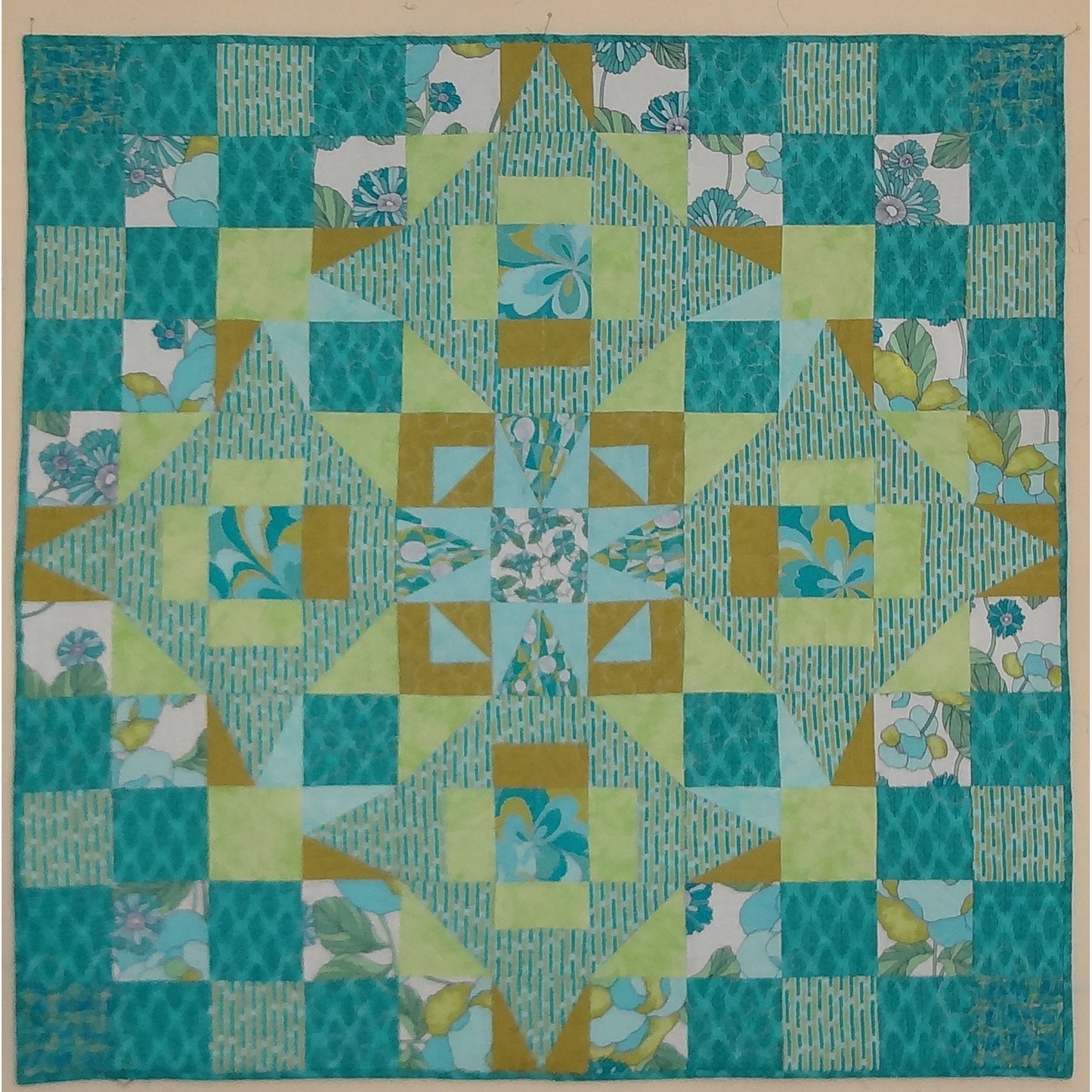 Grecian Stars Quilt PVQ-009e - Downloadable Pattern