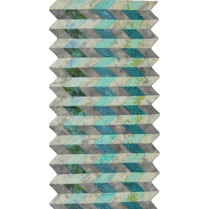 Crinkle-Cut Table Runner Pattern SE-103 - Paper Pattern