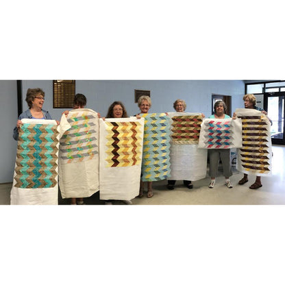 Crinkle-Cut Table Runner Pattern SE-103 - Paper Pattern