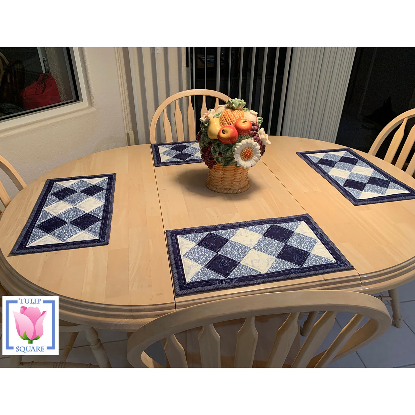 Dinner Diamonds Placemat Set TS-577e - Downloadable Pattern