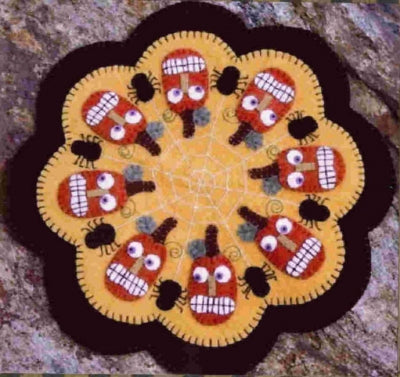 Pumpkins & Spiders Penny Rug Candle Mat Pattern PLP-104 - Paper Pattern