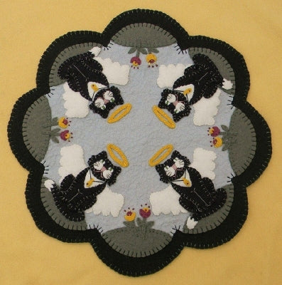 Angel Kitties Penny Rug Candle Mat Pattern PLP-146 - Paper Pattern