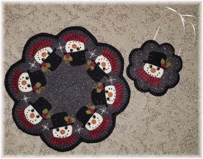 In the Meadow Candle Mat/Mini Mat Pattern PLP-202 - Paper Pattern