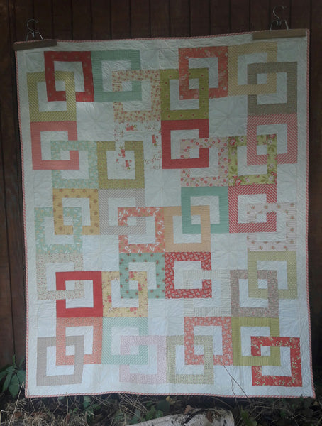 Linked Quilt Pattern AEQ-94 - Paper Pattern