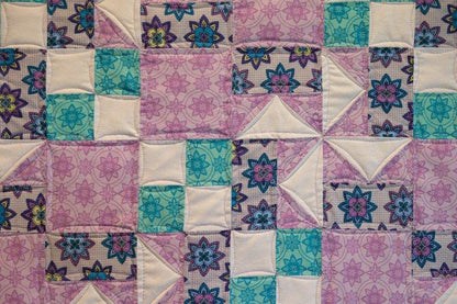 Flowing in the Breeze Quilt BL2-130e - Downloadable Pattern