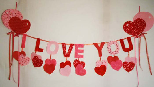 I Love You Garland with Balloons Pattern BS2-341 - Paper Pattern