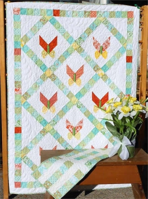 Petit Papillon Quilt and Table Runner LLD-047e - Downloadable Pattern