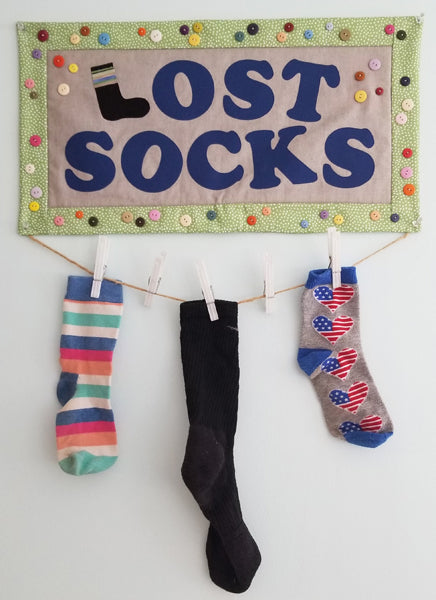 Lost Socks Wall Hanging Pattern NDD-201 - Paper Pattern