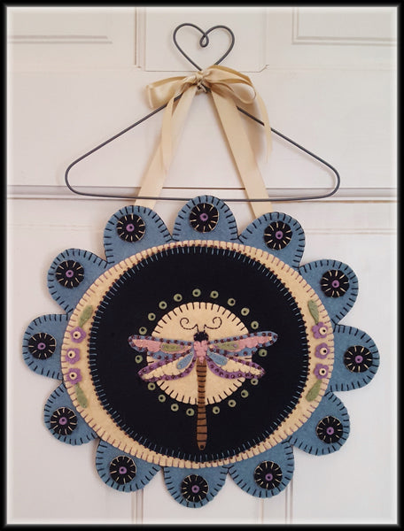 Moon Dance Wall/Table Mat PLP-223e - Downloadable Pattern