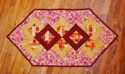 Seeing Squares Table Runner PVQ-026e - Downloadable Pattern