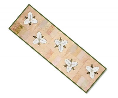 Trillium Table Runner QLD-213e - Downloadable Pattern